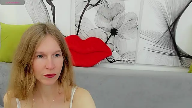 Mira XOo online show from 9, 4, 2026