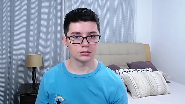 BlackFoXXX69 online show from 24, 4, 2026