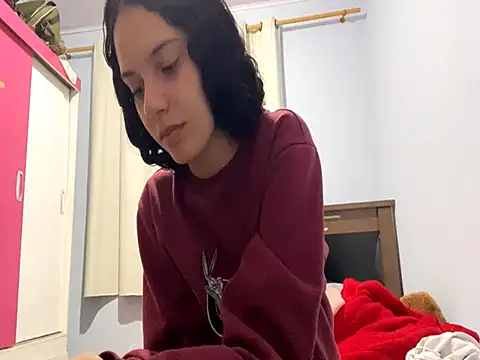 IvyDesirer online show from 4, 3, 2026