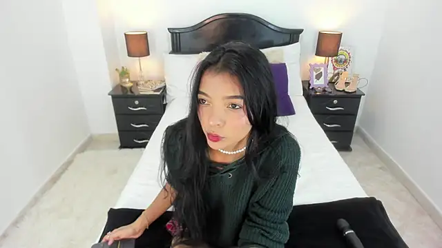 ImMiaFoster online show from 4, 3, 2026