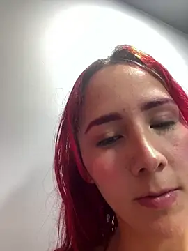 kisscherry8 online show from 25, 4, 2026