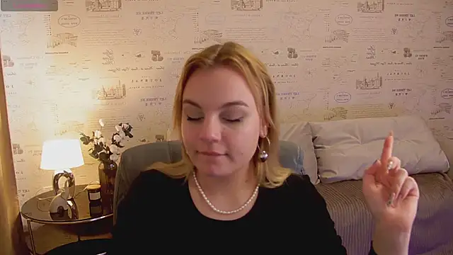Glow Margo online show from 6, 5, 2026