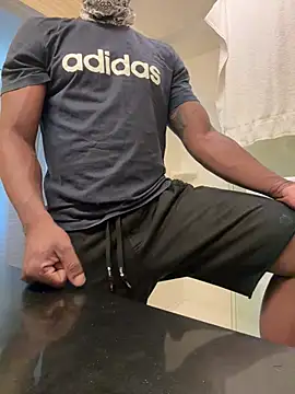 EricSwainn901 online show from 28, 7, 2026