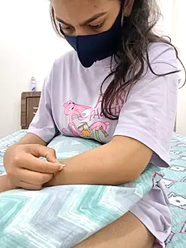 Snapshot of sakshi_jha chatting on 7, 3, 2026 sakshi jha online show from 7, 3, 2026