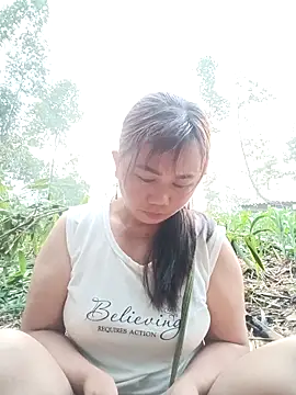 lyly sexx online show from 22, 4, 2026