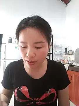 Ivy Trix2 online show from 1, 3, 2026