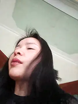 Ivy Trix2 online show from 4, 3, 2026