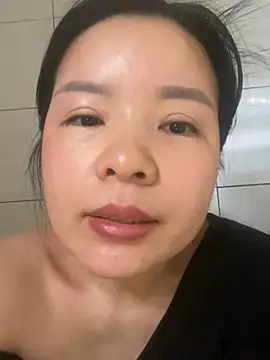 Snapshot of Ivy_Trix2 chatting on 3, 8, 2026 Ivy Trix2 online show from 3, 8, 2026