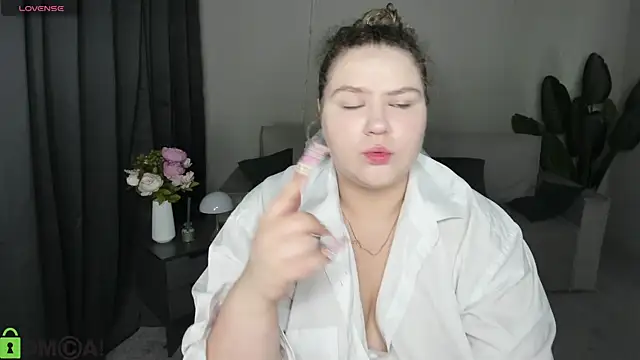 SofiRoce online show from 29, 7, 2026