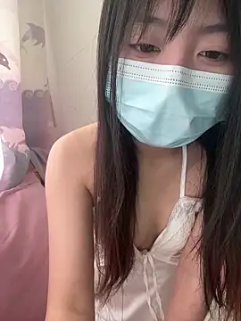 SevenSeven-7777 online show from 13, 3, 2026