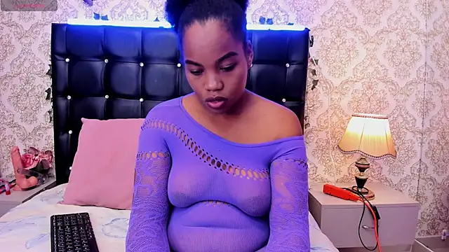 Sara Criss online show from 21, 4, 2026