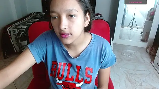 Lovingly Maria online show from 27, 4, 2026