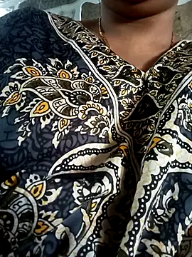 aisha 67 online show from 8, 3, 2026