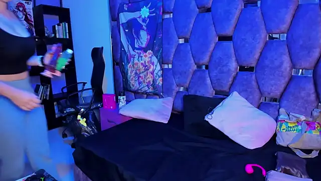 Maky Coss online show from 20, 4, 2026