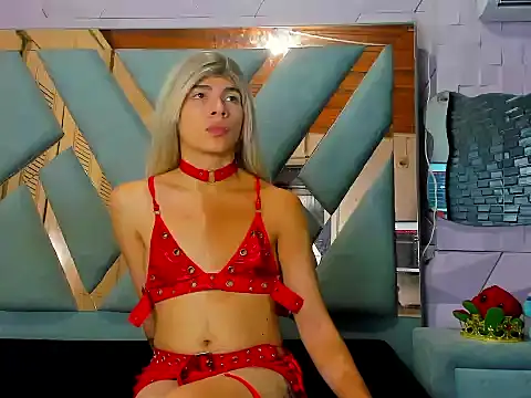 LiiaCollins online show from 3, 3, 2026