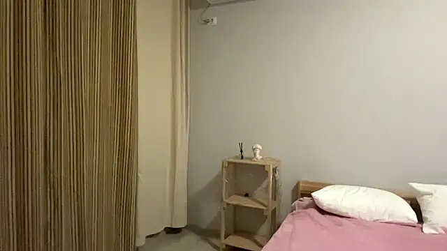 AliveCute online show from 23, 4, 2026