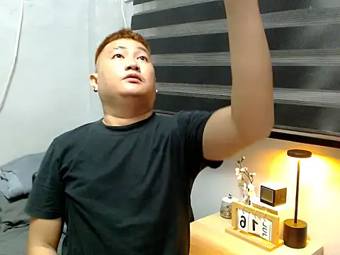 Bigdaddybear888 online show from 16, 7, 2026