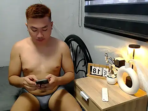 Bigdaddybear888 online show from 18, 7, 2026