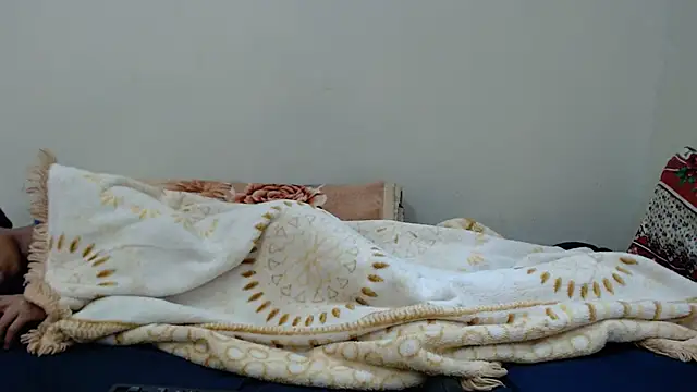 Freakycandy02 online show from 28, 4, 2026