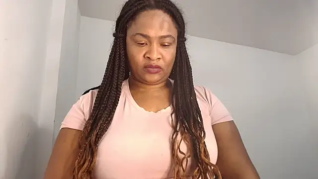 luxy benet online show from 18, 4, 2026