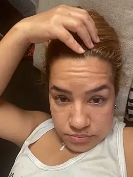 Brenda  222 online show from 12, 3, 2026