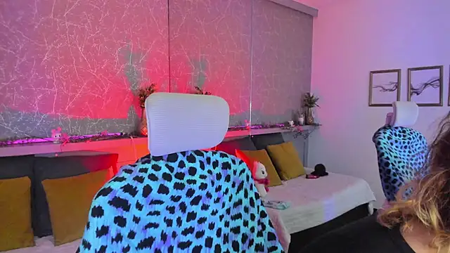 Rossie huntt online show from 11, 3, 2026