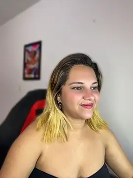 aurora bela online show from 8, 7, 2026