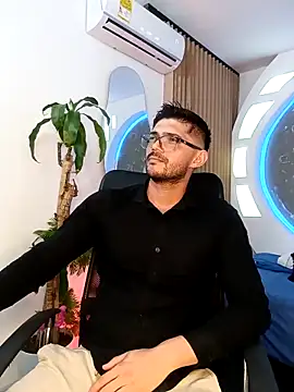 ritzabeth daniel online show from 28, 4, 2026