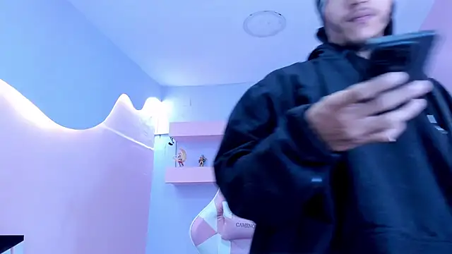 DanteLuxx online show from 22, 4, 2026