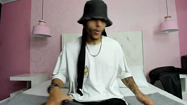 DanteLuxx online show from 27, 4, 2026