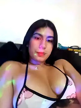 charlottte wh online show from 20, 4, 2026