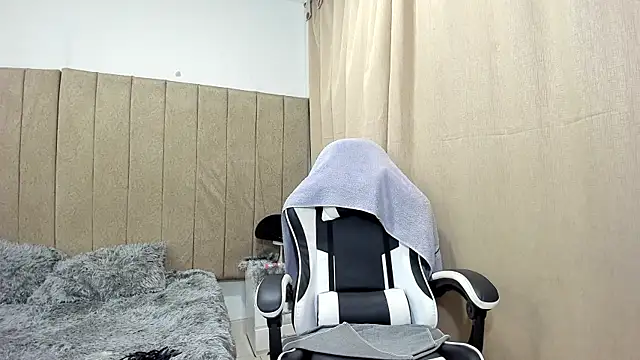 pipe hot04 online show from 25, 4, 2026