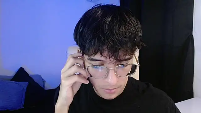 Snapshot of noah_millerx chatting on 13, 7, 2026 noah millerx online show from 13, 7, 2026