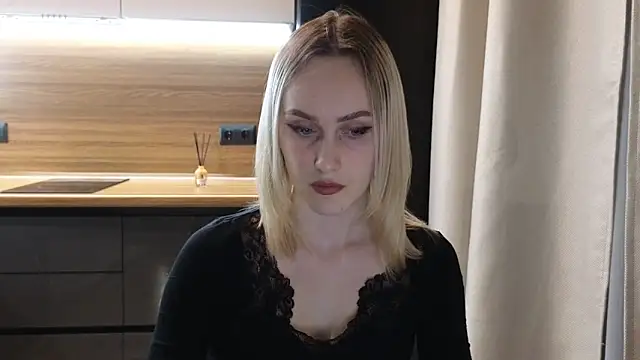 Bella Villen online show from 4, 4, 2026