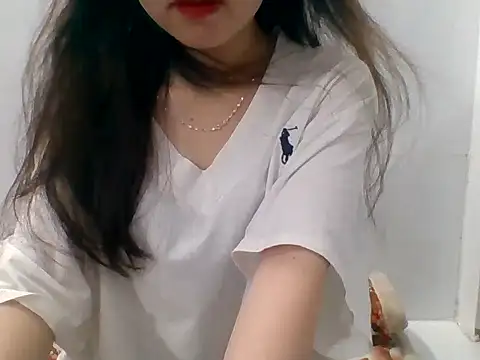Snapshot of kiraa-007 chatting on 11, 5, 2026 kiraa-007 online show from 11, 5, 2026