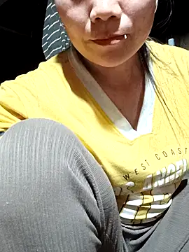 Lindxx-hot online show from 24, 4, 2026