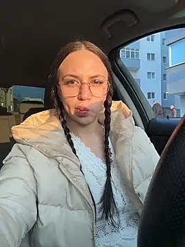 Bunny Lush online show from 17, 4, 2026