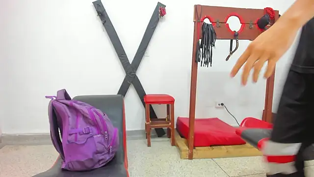 MiaBella and Max online show from 13, 3, 2026