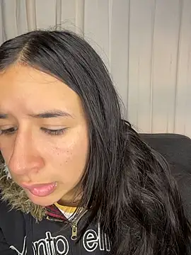 LilyRossi  online show from 11, 7, 2026