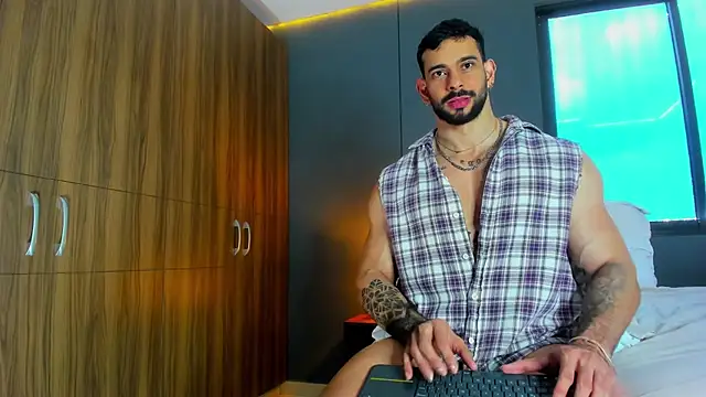 massimo visconti online show from 19, 3, 2026