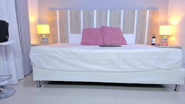 EmilySearss online show from 31, 3, 2026