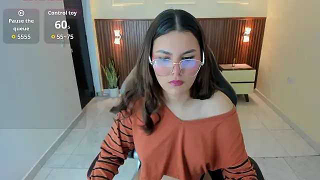 CLARA WARD1 online show from 27, 3, 2026