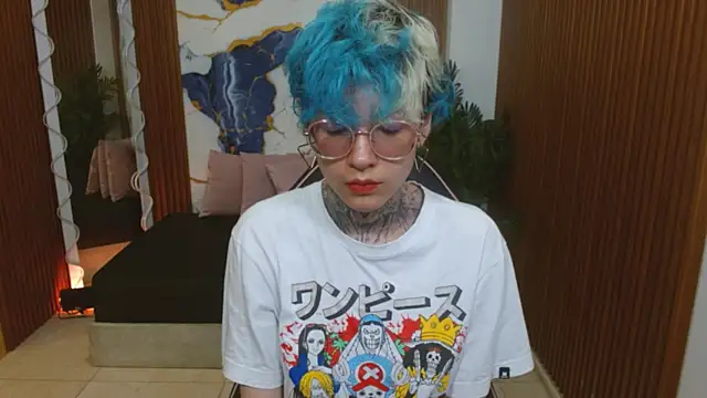 Lyra tay online show from 14, 4, 2026