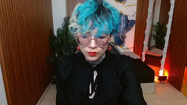 Lyra tay online show from 24, 4, 2026