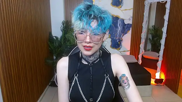 Lyra tay online show from 29, 4, 2026