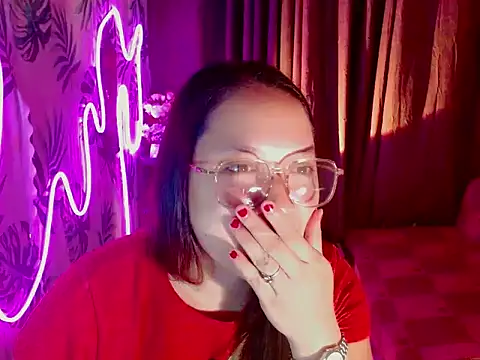 Snapshot of Sweet_coleen chatting on 19, 4, 2026 Sweet coleen online show from 19, 4, 2026
