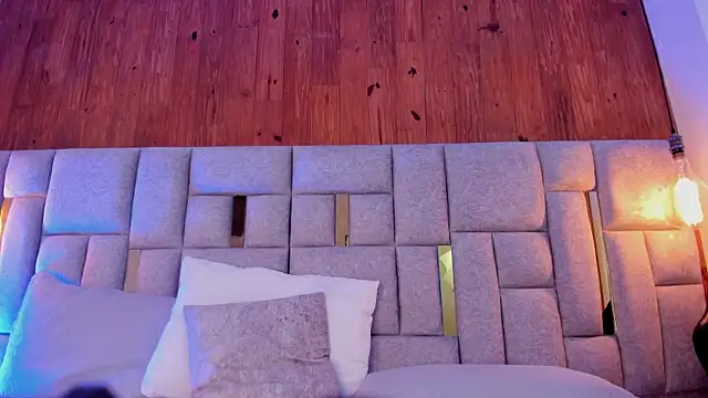 camilaa smith  online show from 20, 6, 2026