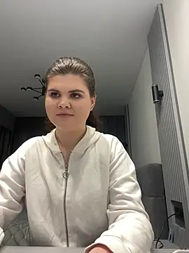 Lollipop p  online show from 5, 3, 2026