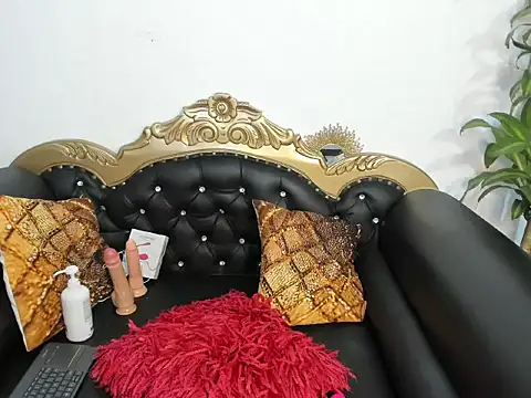 dirty slutty online show from 6, 3, 2026