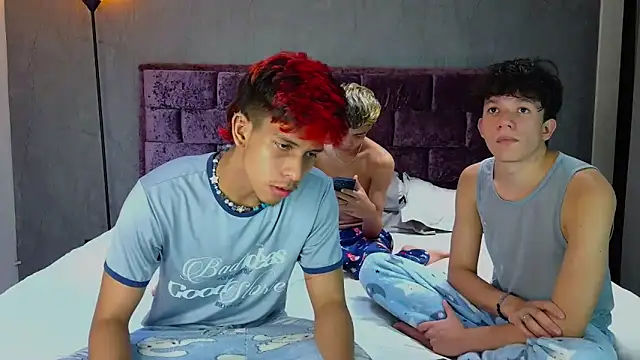 Bryan Santos z online show from 20, 4, 2026